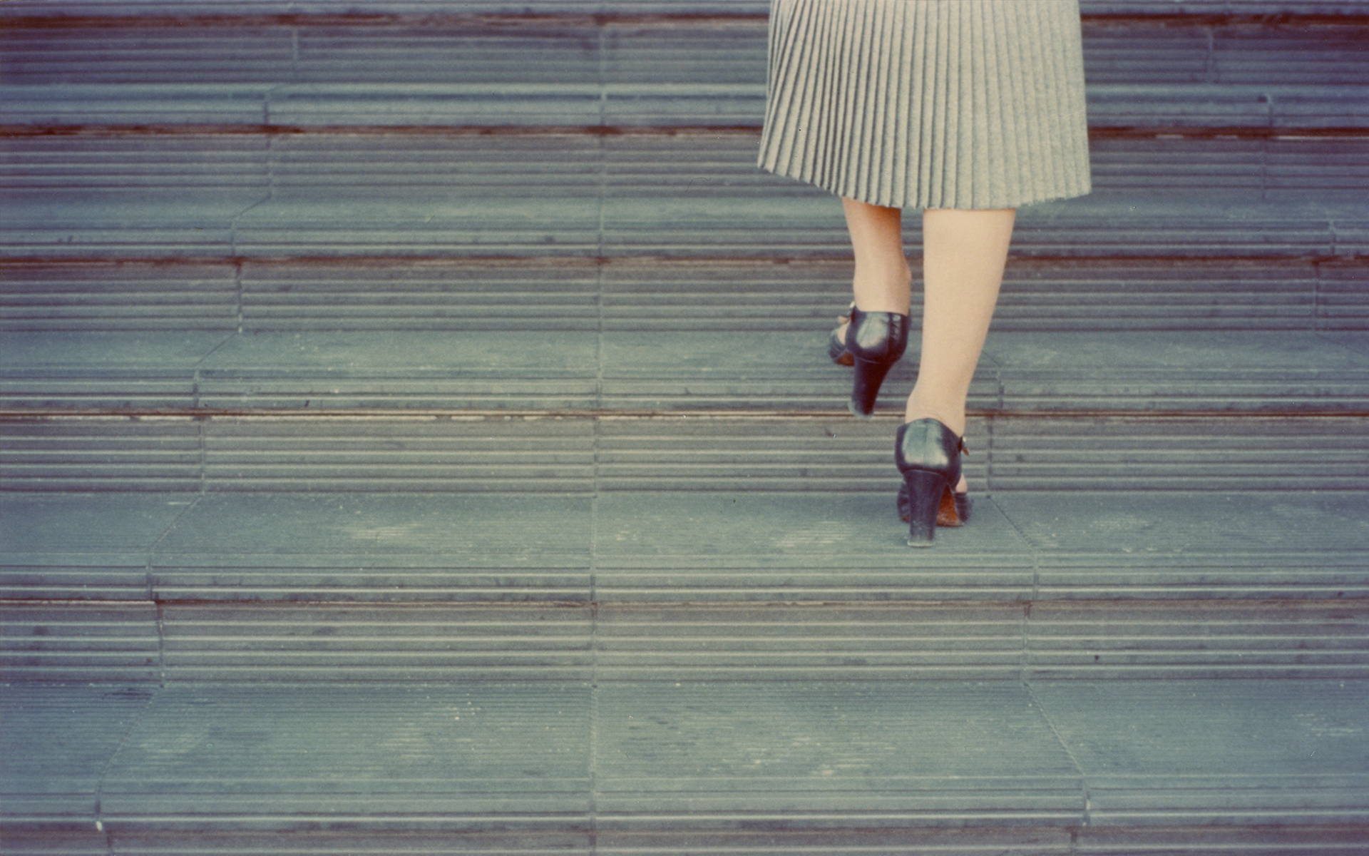 Luigi Ghirri<br/>Between the Lines